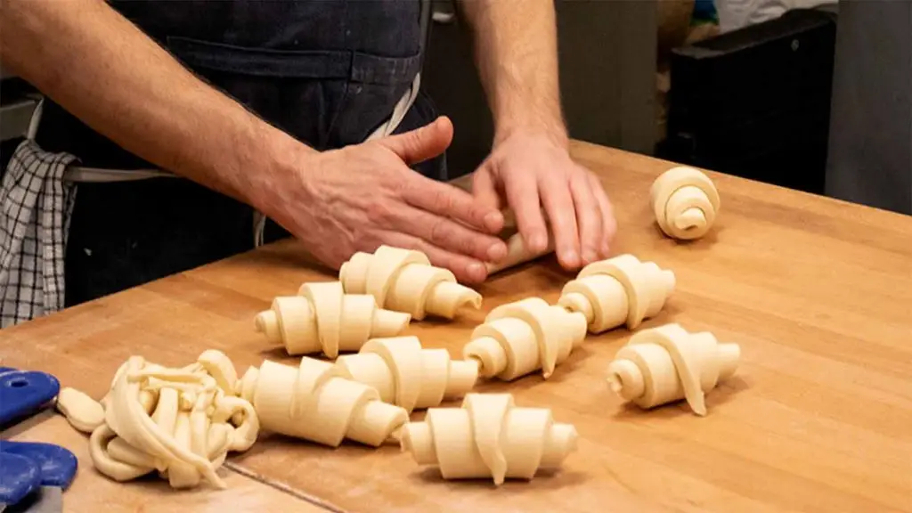 Bakar croissanter